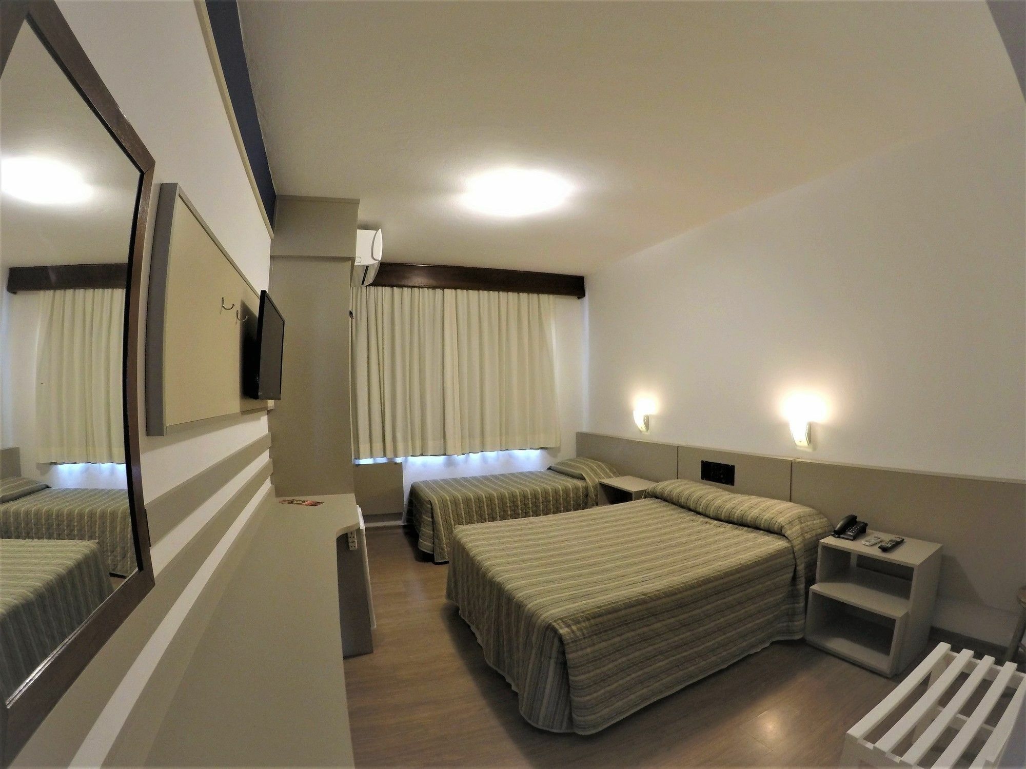 Balneário Camboriú Hotel Gracher Praia מראה חיצוני תמונה